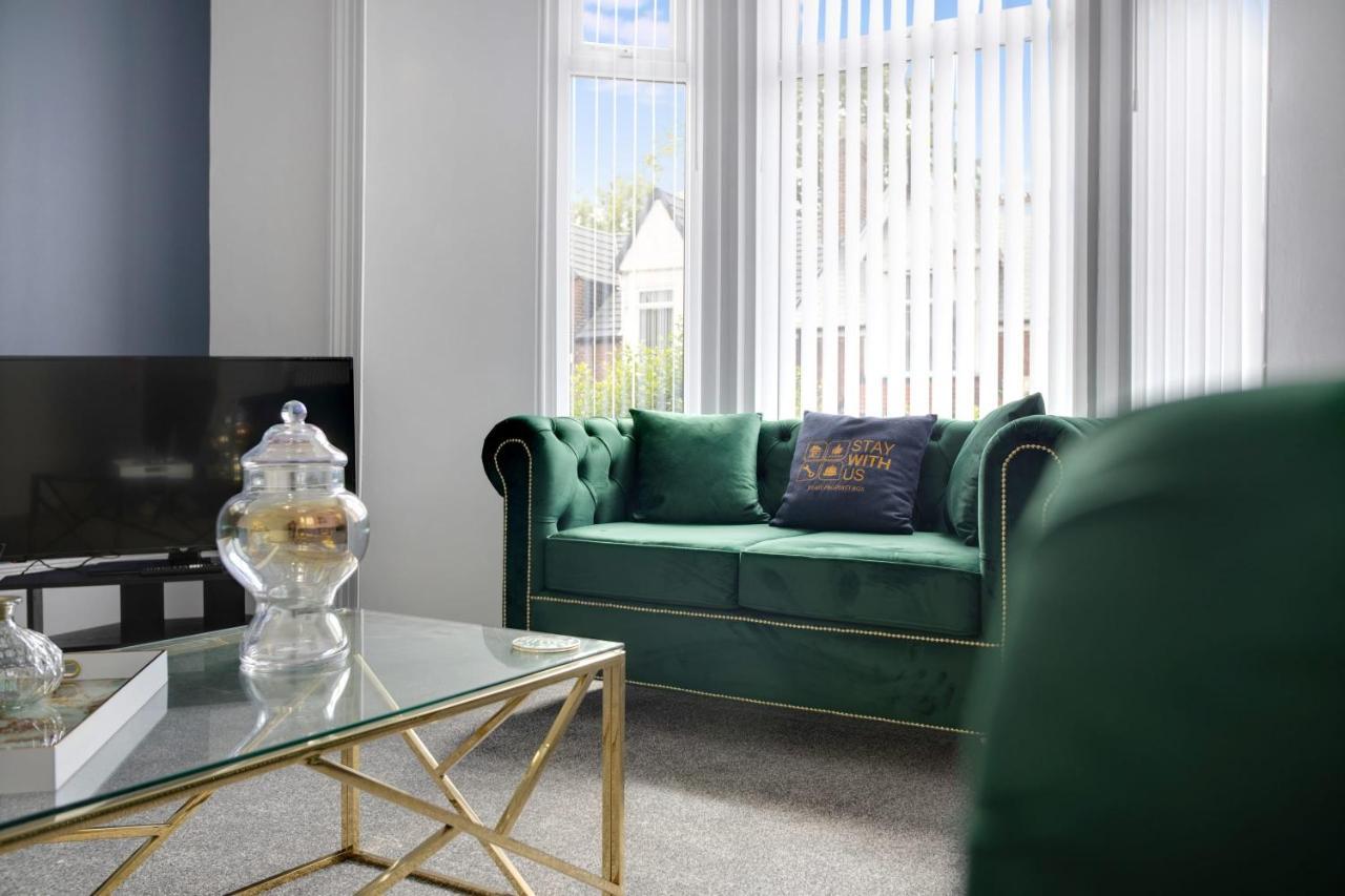 Stunning 4-Bedroom, 2 Bathrooms In Sunderland Sunderland  Luaran gambar
